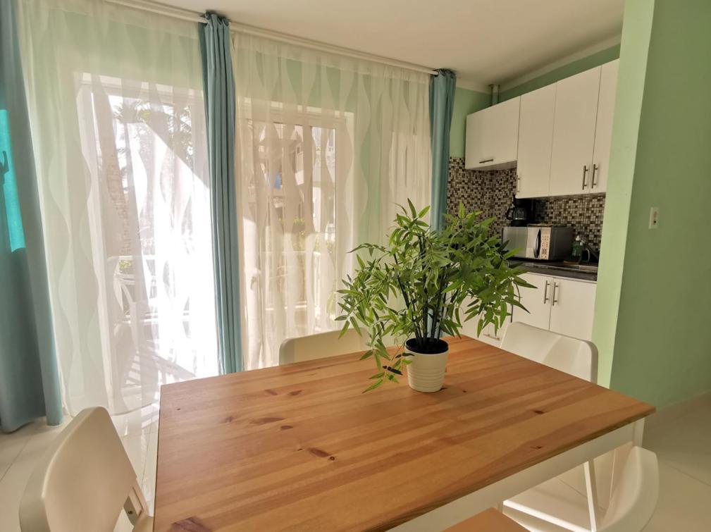 Caribbean Studios Tropicana With Pool - Playa Los Corales Пунта Кана Екстериор снимка
