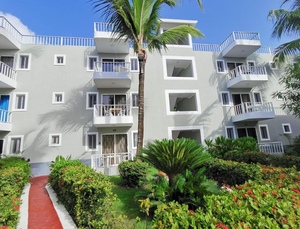 Caribbean Studios Tropicana With Pool - Playa Los Corales Пунта Кана Екстериор снимка