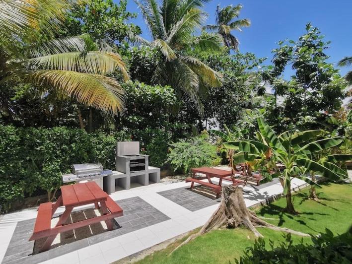Caribbean Studios Tropicana With Pool - Playa Los Corales Пунта Кана Екстериор снимка